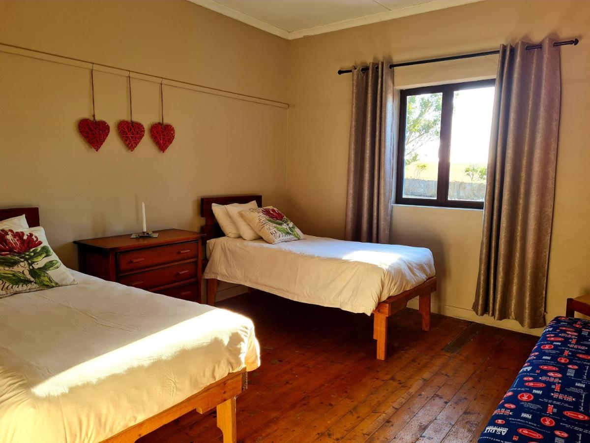 Die Blouhuis Farmhouse Retreat With A Hot Tub Cloeteskraal Екстериор снимка